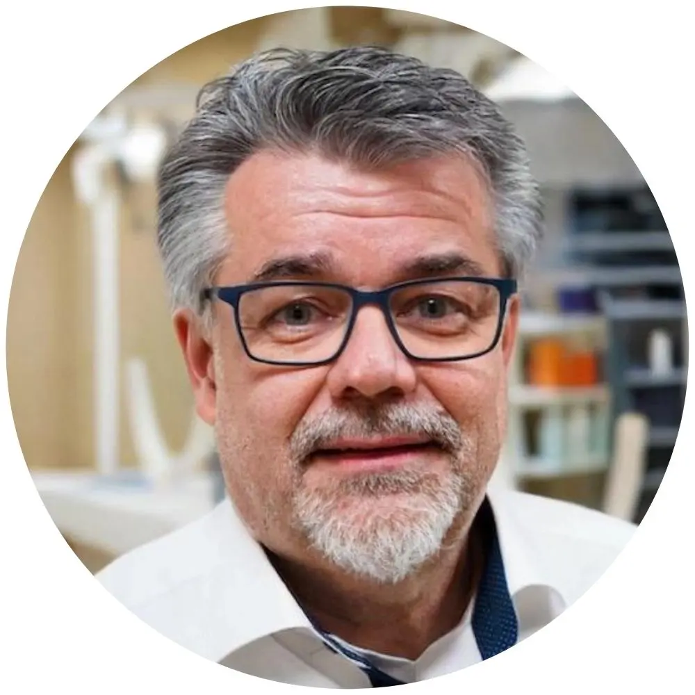 Harald Luy, Inhaber von Luy Haarersatz